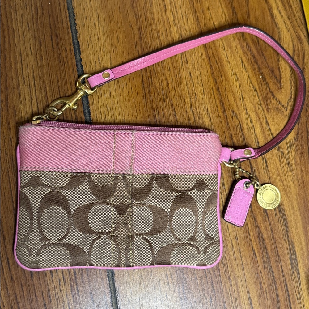 Coach Legacy Signature Pink and Tan Wristlet - Picture 4 of 6